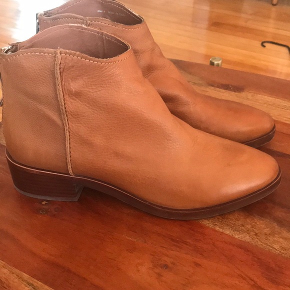 dolce vita tucker bootie